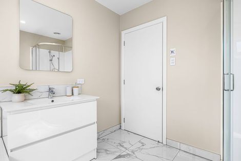 Photo of property in 1/5a Rossiter Avenue, Redwood, Christchurch, 8051