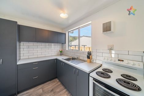 Photo of property in 6d Flock Grove, Fairfield, Lower Hutt, 5011