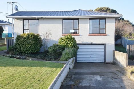 Photo of property in 30 Wicklow Street, Clifton, Invercargill, 9812