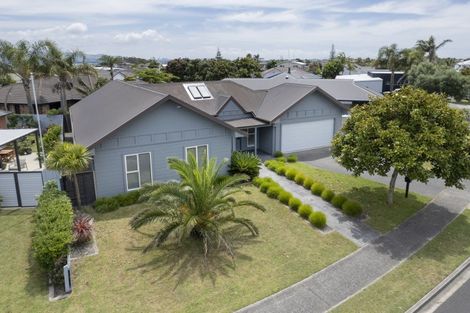 Photo of property in 28 Nautilus Drive, Papamoa Beach, Papamoa, 3118