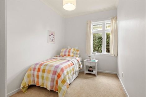 Photo of property in 74 Para Street, Miramar, Wellington, 6022