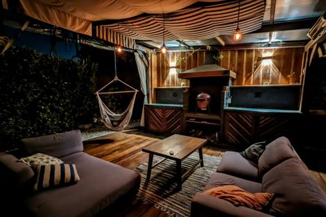 Photo of property in 32 Roy Maloney Drive, Henderson, Auckland, 0612