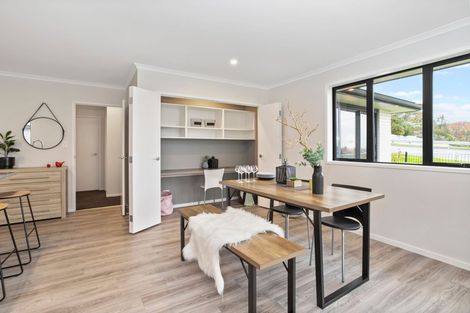 Photo of property in 55a Twin Parks Rise, Papakura, 2110