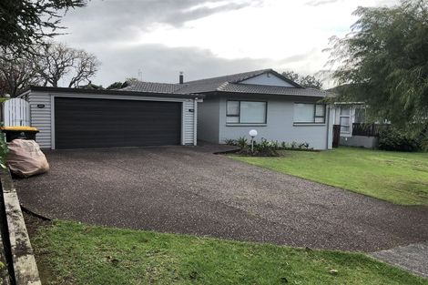 Photo of property in 5 Towra Place, Botany Downs, Auckland, 2010