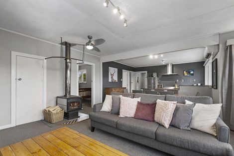 Photo of property in 12 Ward Street, National Park, Owhango, 3989