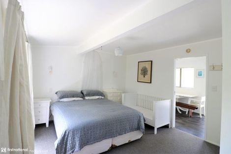 Photo of property in 10 Stingray Crescent, Whiritoa, Whangamata, 3691