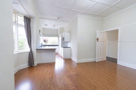 Photo of property in 92 Roy Street, Palmerston North, 4410