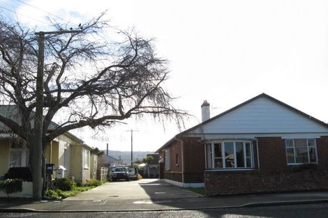 Photo of property in 50b Hargest Crescent, Saint Kilda, Dunedin, 9012