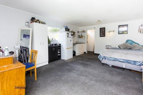 Photo of property in 77 Raukawa Street, Stokes Valley, Lower Hutt, 5019