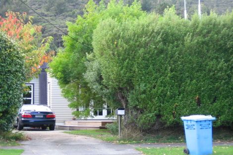 Photo of property in 247 Stokes Valley Road, Stokes Valley, Lower Hutt, 5019