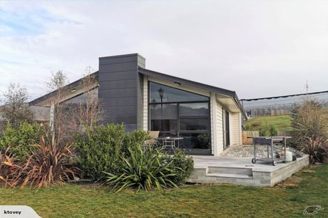 Photo of property in 31 Missy Crescent, Mount Pisa, Cromwell, 9383