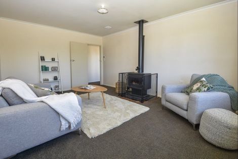 Photo of property in 15 Moreton Road, Carterton, 5713