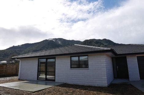 Photo of property in 17 Millar Street, Te Aroha, 3320