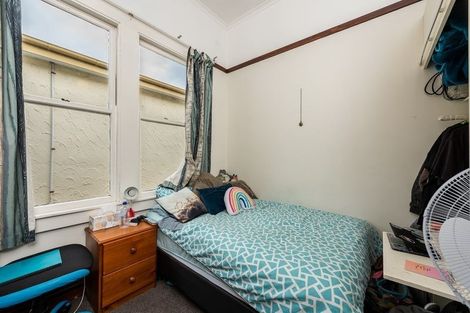 Photo of property in 84 Kilbirnie Crescent, Kilbirnie, Wellington, 6022