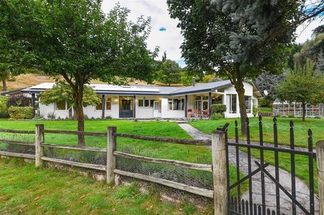 Photo of property in 752 Malaghans Road, Speargrass Flat, Queenstown, 9371