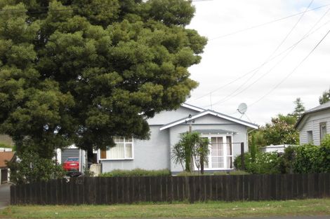 Photo of property in 82 Randolph Street, Woolston, Christchurch, 8062