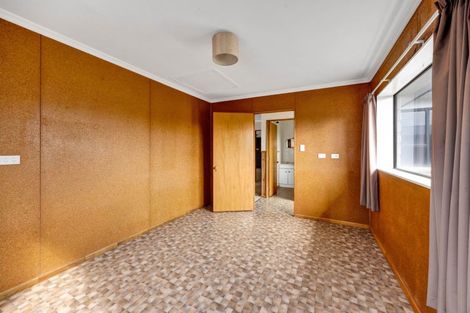 Photo of property in 14 Pohutukawa Drive, Opunake, 4616