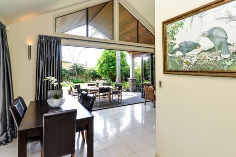 Photo of property in 12 Shalimar Place, Huntington, Hamilton, 3210