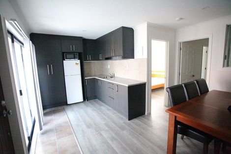 Photo of property in 1/198 Archers Road, Glenfield, Auckland, 0629