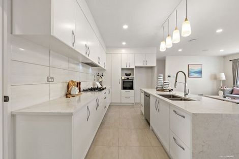 Photo of property in 34 Lisnoble Road, Flat Bush, Auckland, 2019