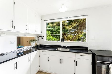Photo of property in 1/19 Yarrow Place, Papakowhai, Porirua, 5024