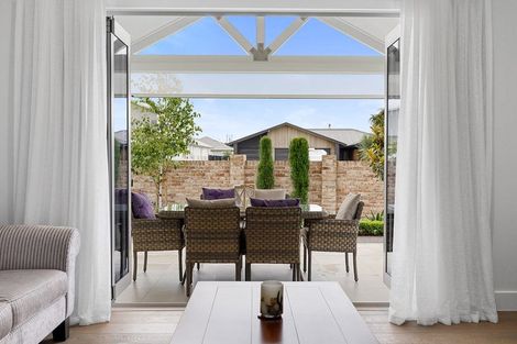 Photo of property in 5 Mollisia Lane, Papamoa Beach, Papamoa, 3118