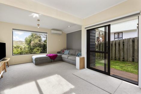 Photo of property in 85 Percy Dyett Drive, Karori, Wellington, 6012