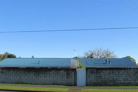 Photo of property in 30 Clevedon Road, Papakura, 2110