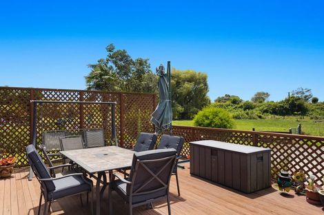 Photo of property in 4 Hydro Road, Edgecumbe, 3120