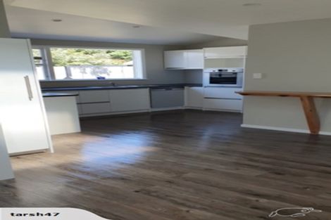 Photo of property in 16 Waimea Road, Waikanae Beach, Waikanae, 5036