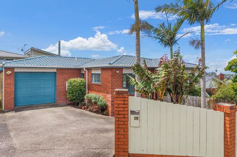 Photo of property in 2a Sycamore Drive, Sunnynook, Auckland, 0620