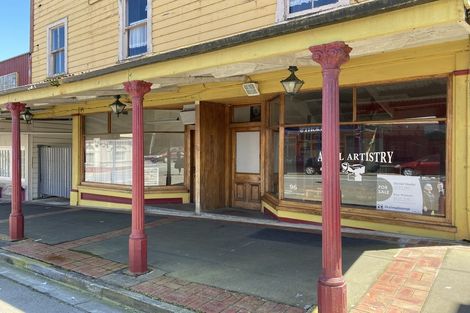 Photo of property in 96 Bridge Street, Eltham, 4322