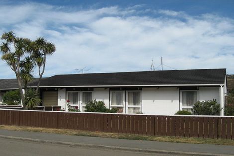 Photo of property in 3 Raekura Place, Redcliffs, Christchurch, 8081