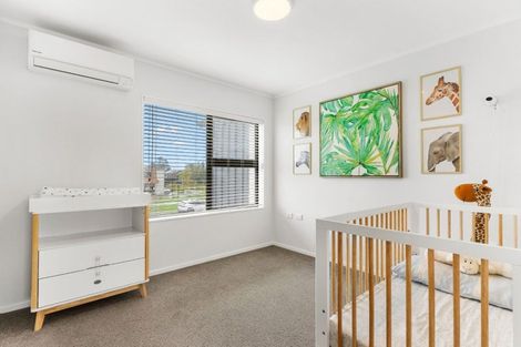 Photo of property in 83 Battalion Drive, Papakura, 2110