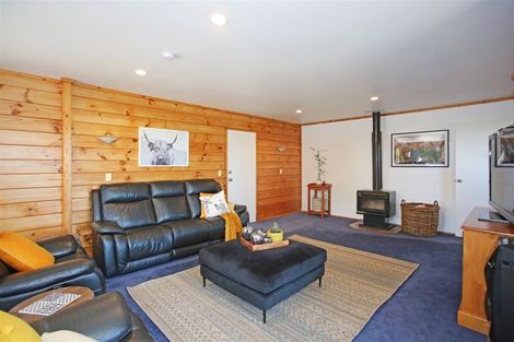 Photo of property in 166 Cooper Road, Pollok, Waiuku, 2684