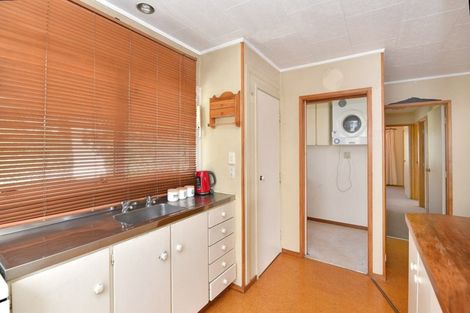 Photo of property in 1/32 Manuwai Road, Torbay, Auckland, 0630