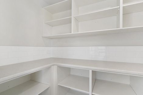 Photo of property in 10 Arahi Road, Clevedon, 2582