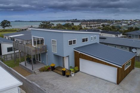 Photo of property in 8 Ahi Kaa Lane, Snells Beach, 0920