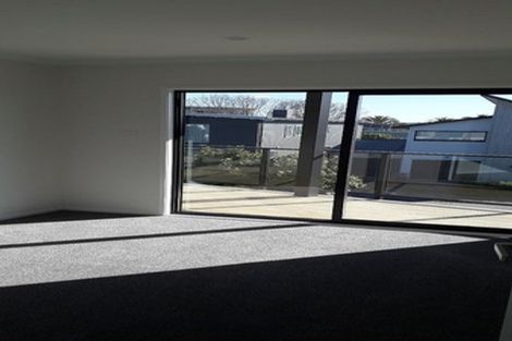 Photo of property in 2 Liquidambar Drive, Hobsonville, Auckland, 0616