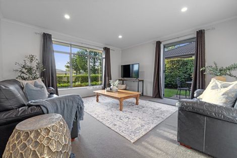 Photo of property in 6 Barometer Way, Pyes Pa, Tauranga, 3112