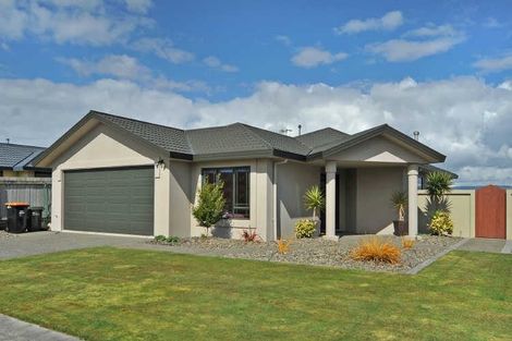 Photo of property in 75 Parnell Heights, Kelvin Grove, Palmerston North, 4414