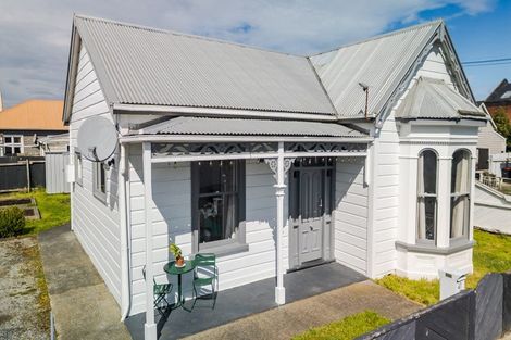 Photo of property in 41 Bathgate Street, South Dunedin, Dunedin, 9012