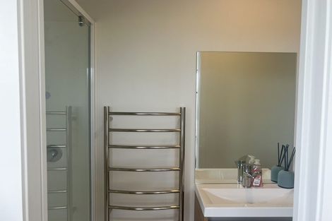 Photo of property in 12/12 Tawa Road, Te Atatu Peninsula, Auckland, 0610