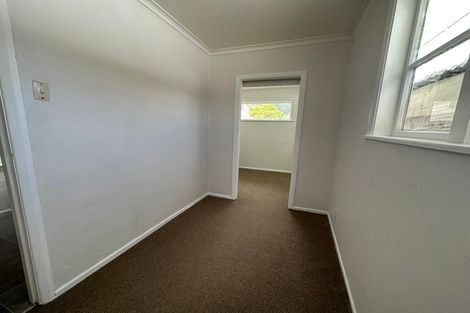 Photo of property in 29 Godley Street, Waterloo, Lower Hutt, 5011