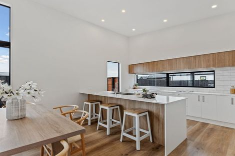 Photo of property in 10 Burkett Street, Marshland, Christchurch, 8051