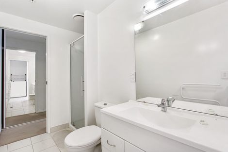 Photo of property in Fiore On Hobson Apartments, 707/152 Hobson Street, Auckland Central, Auckland, 1010