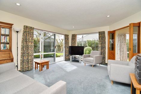 Photo of property in 23a Althorp Place, Avonhead, Christchurch, 8042