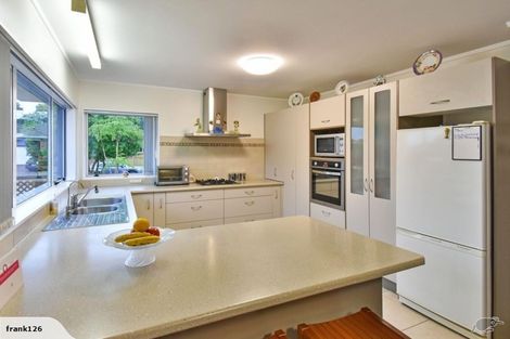 Photo of property in 2 Tuakura Way, The Gardens, Auckland, 2105