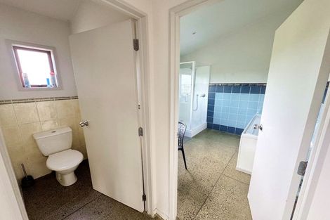 Photo of property in 32 Henwood Road, Taupaki, Henderson, 0782