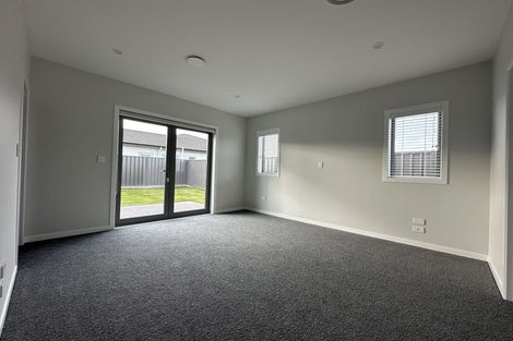 Photo of property in 5 Cassin Place, Taradale, Napier, 4112